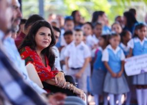 02 Se benefició a 6 mil 738 estudiantes con el programa “Alcaldesa Contigo y En Tu Escuela” 02