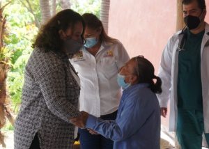 02 673 personas sin seguridad social han recibido atención a través de los Servicios Médicos del SMDIF en Los Cabos1
