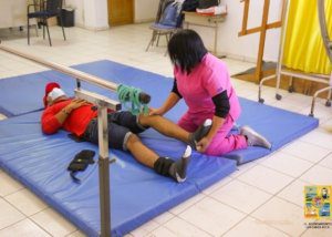 04 La Unidad Básica de Rehabilitación del DIF Los Cabos continúa otorgando fisioterapias sin costo a la ciudadanía que lo requiere1
