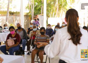 10 El DIF Los Cabos y Fundación Alas de Águila otorgan respaldo a jóvenes estudiantes y madres solteras5