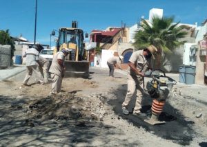 06 Ciudadanía reconoce al Oomsapas Los Cabos por los trabajos de bacheo tras reparaciones de fugas3