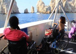 06 Se invita a la niñez con alguna discapacidad, a festejar el día el niño con un Paseo por la Bahía de CSL1
