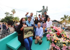 07 Asociación de Colonos de El Médano entrega monumento al pescador “Don Oscar Montaño Herrera”, para preservarlo como patrimonio cultural de Los Cabos1