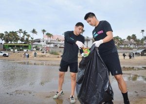 09 Recolectan 600 kilos de basura en el humedal y playa “8 Cascadas” de CSL2