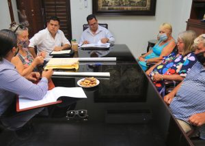 03 Gobierno Municipal escucha y atiende las peticiones relacionadas con servicios baìsicos de habitantes del fraccionamiento Spa Buena Vista 04