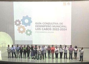 05Avanza implementacioìn de la Guiìa Consultiva de DesempenÞo Municipal que fortalece las diversas aìreas del Ayuntamiento de Los Cabos02