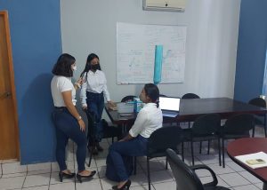 05 Estudiantes del ITES y Oomsapas intercambian propuestas e ideas para el proyecto denominado FUGATEC1