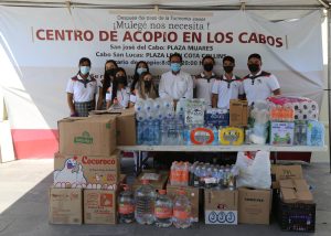 06 Se suma CECYTE 04 a la iniciativa del Gobierno de Los Cabos para el acopio de víveres en apoyo a familias de Mulegé