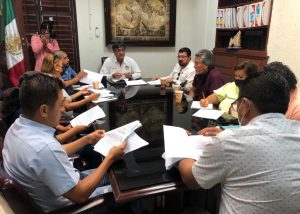 01 Firman maestros y alcalde de Los Cabos peticioìn de asignacioìn de plazas 03