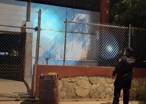 06 Refuerza Seguridad Puìblica de Los Cabos la presencia y vigilancia policial en la Unidad Deportiva Rodrigo Aragoìn CesenÞa en SJC 01