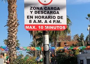 04 Instalan señalética de carga y descarga en la cabecera municipal de Los Cabos (1)