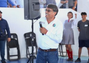 03 Inaugura alcalde Oscar Leggs Castro el encuentro deportivo “Prof. Tomás Martín Plascencia Barragán”3