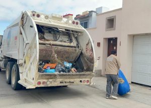 05 En Los Cabos Servicios Puìblicos trabaja con 74 rutas de recoleccioìn de basura 02