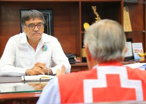 01 Con el maìximo sentido humano_ alcalde Oscar Leggs Castro refrenda el respaldo y apoyo total a Cruz Roja Mexicana 02
